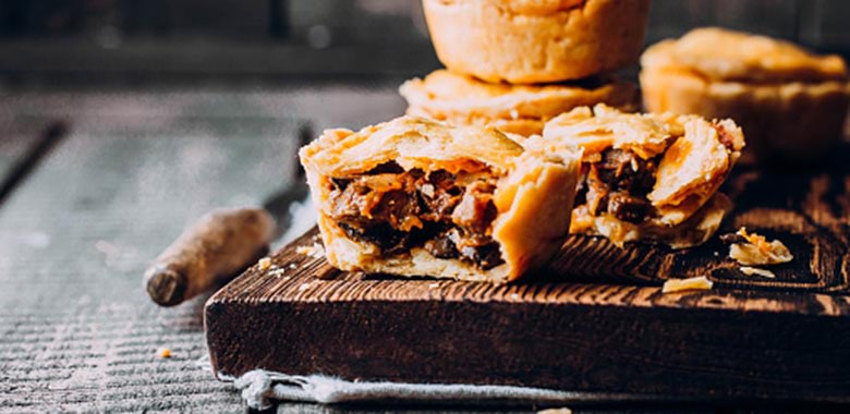 aussie-food-wine-beefpie.jpg aussie-food-wine-beefpie.jpg