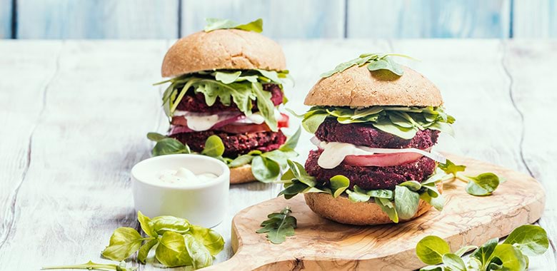 aussie-food-wine-beetroot-burger.jpg aussie-food-wine-beetroot-burger.jpg