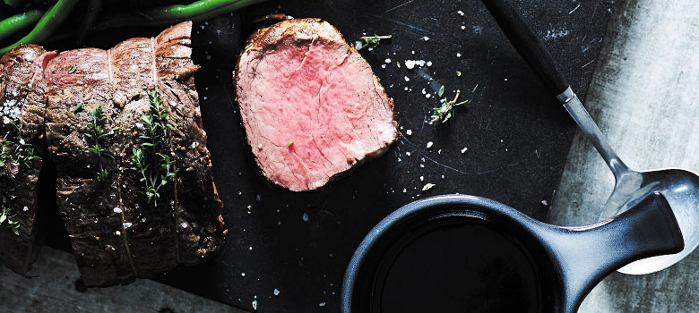 Sirloin-with-red-wine-article.jpg Sirloin-with-red-wine-article.jpg
