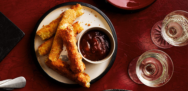 manchego-cheese-sticks-with-tomato-jam-image.jpg manchego-cheese-sticks-with-tomato-jam-image.jpg