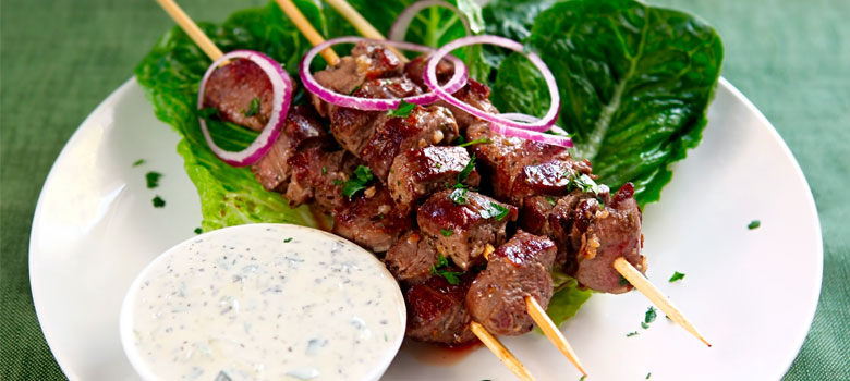 takeout-tastings-lamb-souvlaki-article.jpg