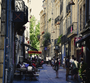 SeptOct19-Bordeaux-ArtSq7.jpg SeptOct19-Bordeaux-ArtSq7.jpg